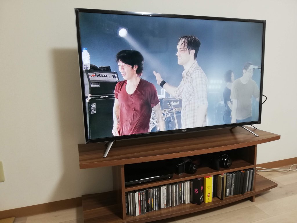 TCL 49インチの液晶テレビを紹介[レビュー]Amazonで4万円！